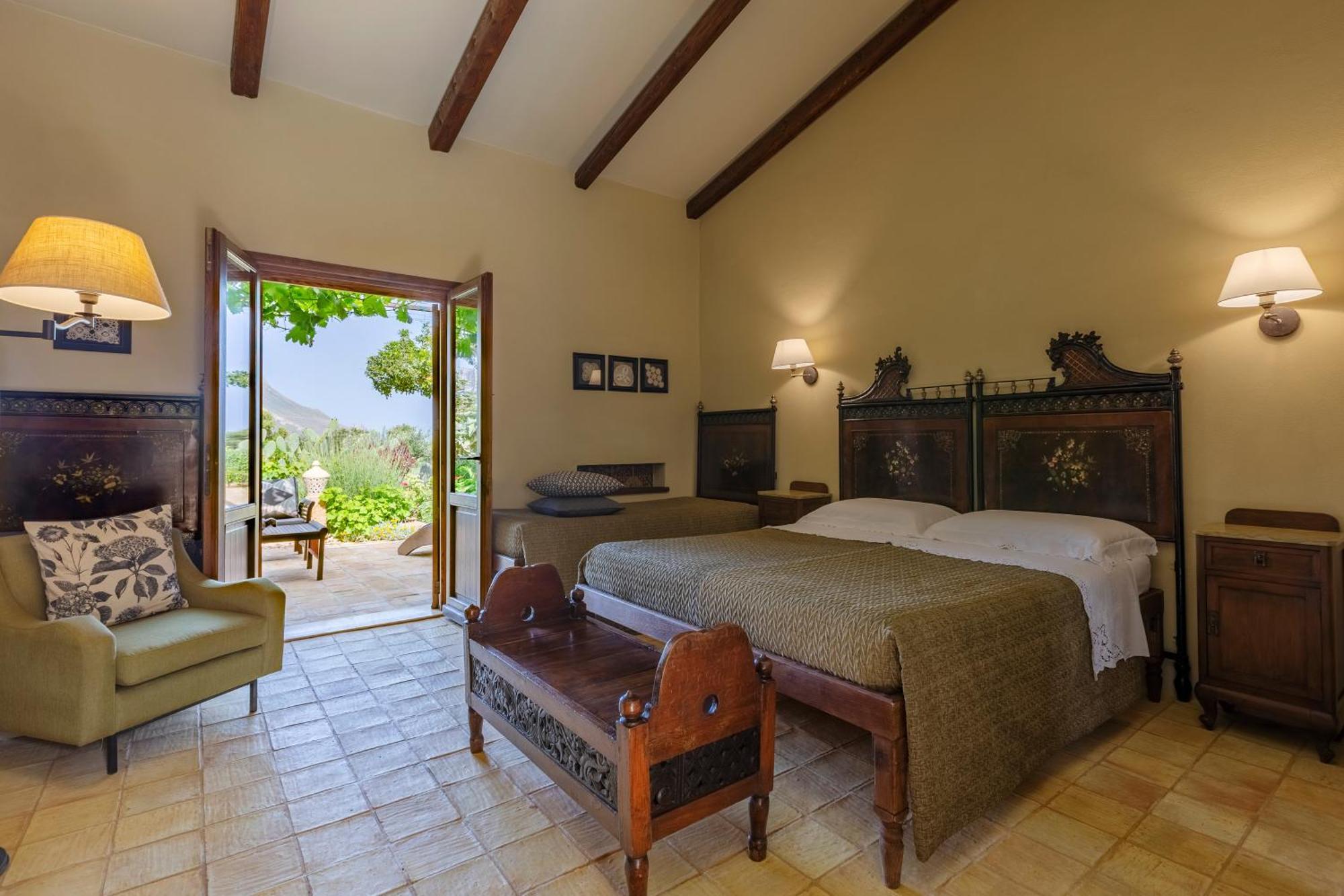 Bed and Breakfast Baglio Giammaccaro Castelluzzo Exterior foto